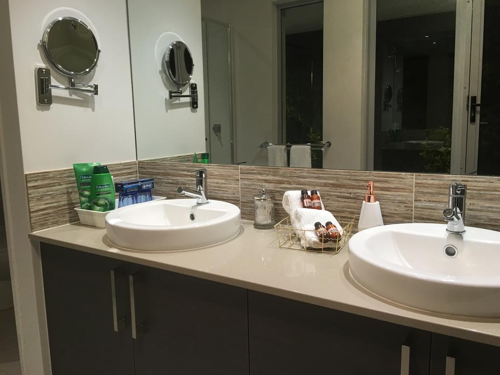 Magnificent Beach Retreat Jindalee Ngoại thất bức ảnh
