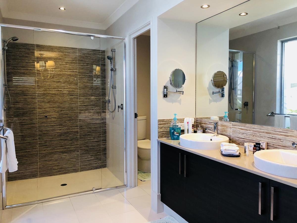 Magnificent Beach Retreat Jindalee Ngoại thất bức ảnh
